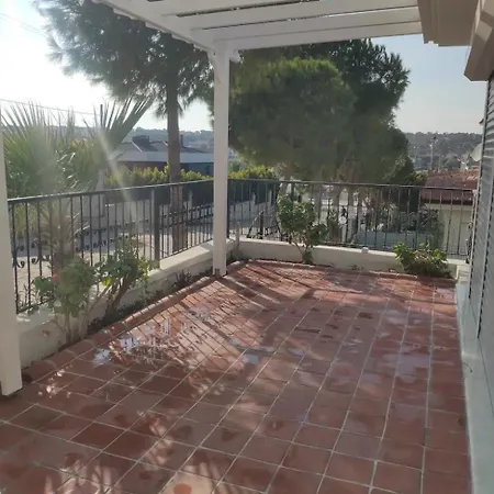 Villa Ayayorgiye 500 Metre Çeşme